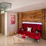 Ξενοδοχείο Cinderella 5*