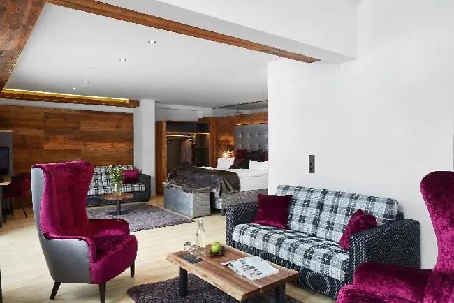 Ξενοδοχείο Cinderella 5*